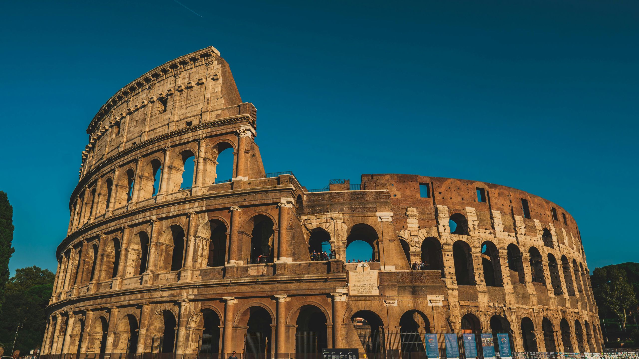イタリア